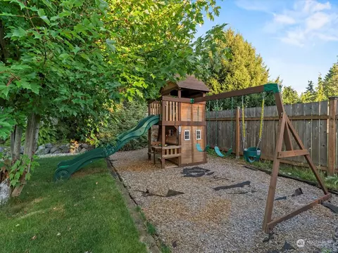 10811 38th Dr SE, Everett, WA 98208 photo 34