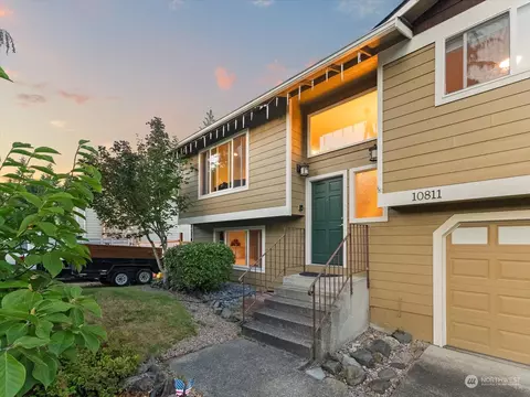 10811 38th Dr SE, Everett, WA 98208 photo 4
