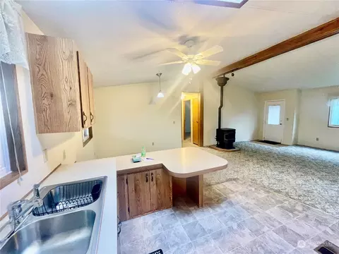 836 Harman Way S #9, Orting, WA 98360 photo 11