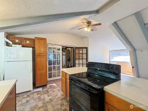 Kitchen - 2068 Taylor Cutoff Rd, Sequim, WA 98382 photo 3 of 3