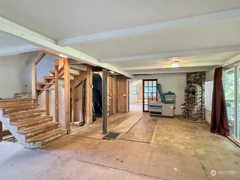 Living - 2068 Taylor Cutoff Rd, Sequim, WA 98382 photo 2 of 2