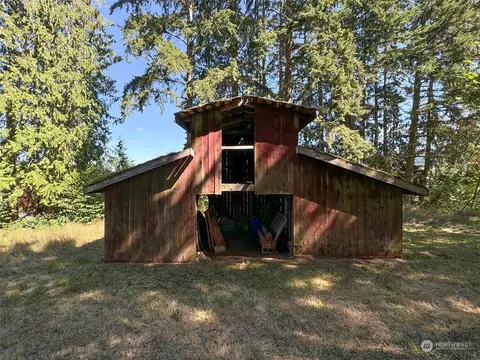 Exterior - 2068 Taylor Cutoff Rd, Sequim, WA 98382 photo 14 of 16