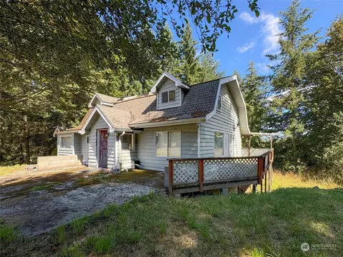 Exterior - 2068 Taylor Cutoff Rd, Sequim, WA 98382 photo 4 of 16