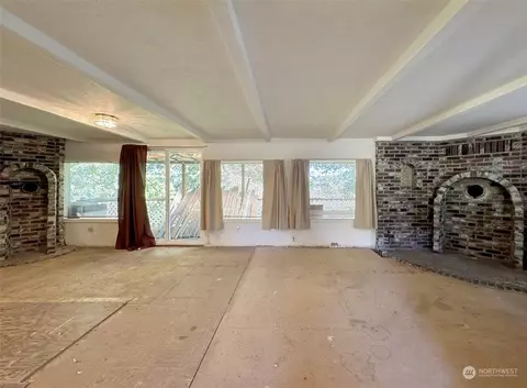 Living - 2068 Taylor Cutoff Rd, Sequim, WA 98382 photo 1 of 2