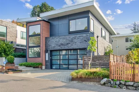 10315 NE 65th Way, Kirkland, WA 98033