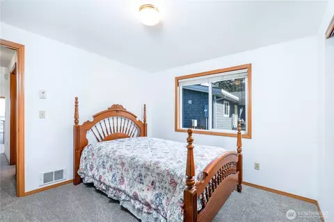 10443 Wallen Rd, Bow, WA 98232 photo 10