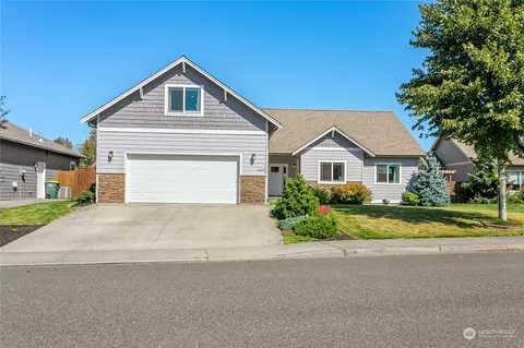 1432 Myers Dr, Ferndale, WA 98248