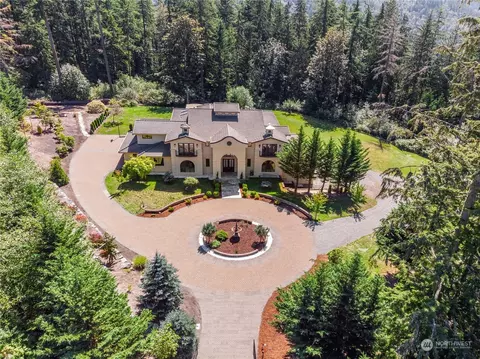 7070 270th Pl SE, Issaquah, WA 98029