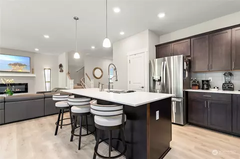 Kitchen - 31 211th St SE, Bothell, WA 98021 photo 3 of 7