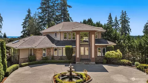 11627 82nd Ave NE, Kirkland, WA 98034