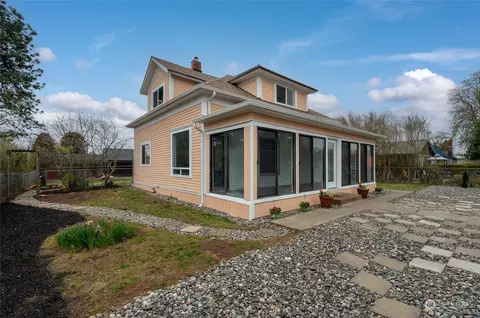 1191 Blaine Ave, Blaine, WA 98230