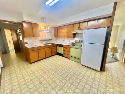 415 Grape Ave E, Omak, WA 98841 photo 23