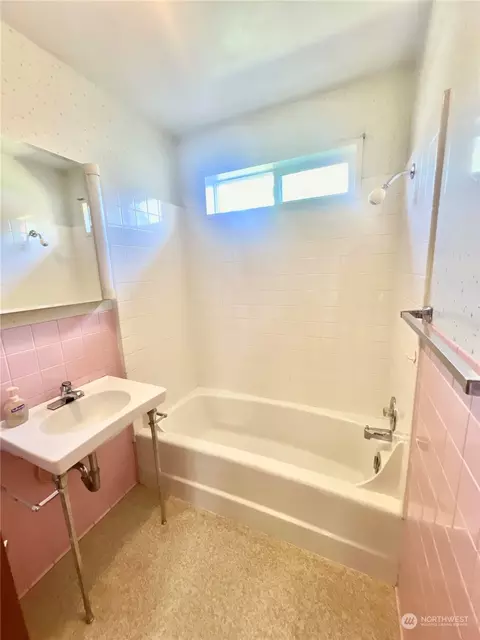415 Grape Ave E, Omak, WA 98841 photo 28