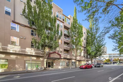 4343 Roosevelt Way NE #310, Seattle, WA 98105