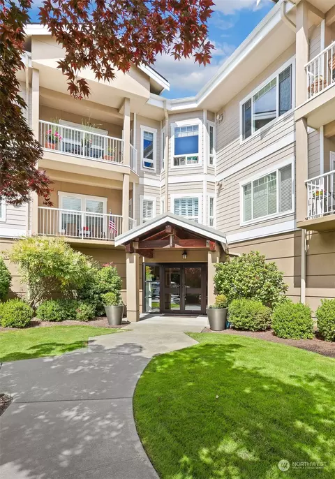 1854 NW 195th St #210, Shoreline, WA 98177