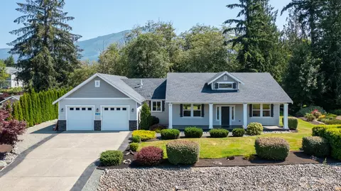24188 Nookachamp Hills Dr, Mount Vernon, WA 98274
