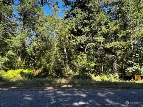 0 Dogwood Way, Point Roberts, WA 98281