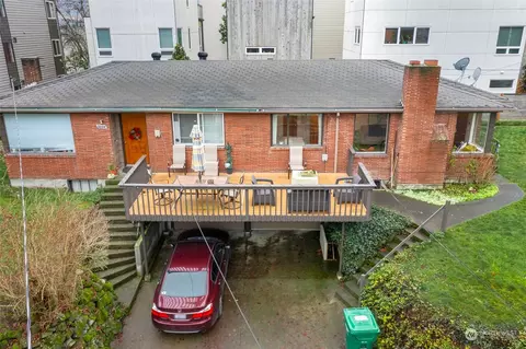 2218 2220 Thorndyke Ave W, Seattle, WA 98199