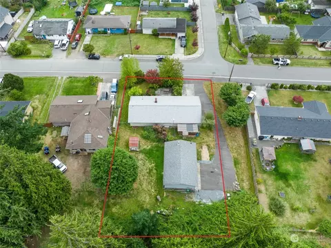 10330 Meridian Ave, Everett, WA 98208