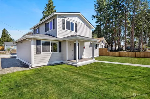 707 S 76th St, Tacoma, WA 98408