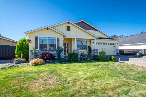 144 Zephyr Dr, Silverlake, WA 98645