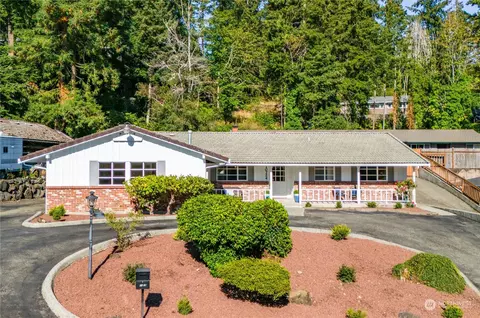 10724 47th St E, Edgewood, WA 98372
