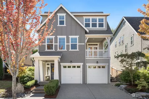 17469 NE 98th Way, Redmond, WA 98052