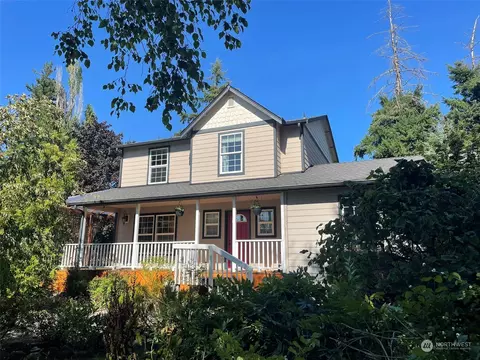 18432 Albany St SW, Rochester, WA 98579