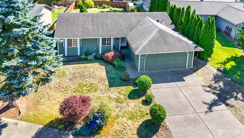 210 W Pilchuck St, Granite Falls, WA 98252