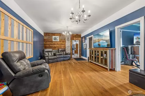 2014 Kinsman Ct E, Roy, WA 98580 photo 6