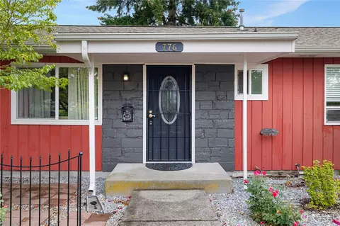 776 NW Vine St, Chehalis, WA 98532