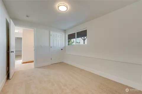 8109 Florida Dr, Everett, WA 98203 photo 27