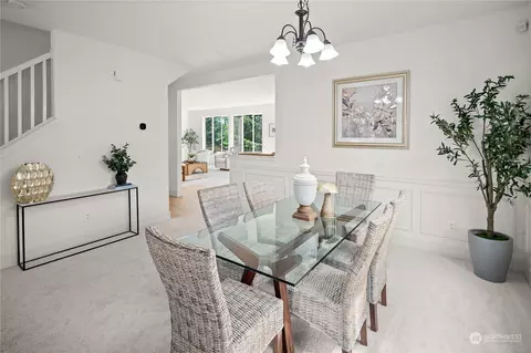 Dining - 22920 36th Ave SE, Bothell, WA 98021 photo 1 of 3