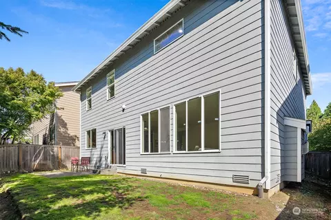 Exterior - 22920 36th Ave SE, Bothell, WA 98021 photo 2 of 3