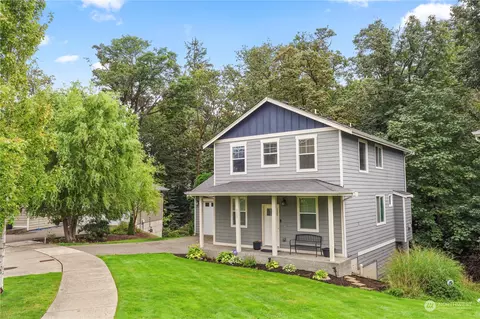 1111 Samara St, Bremerton, WA 98310