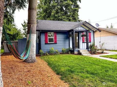 2411 Jackson Ave, Everett, WA 98203