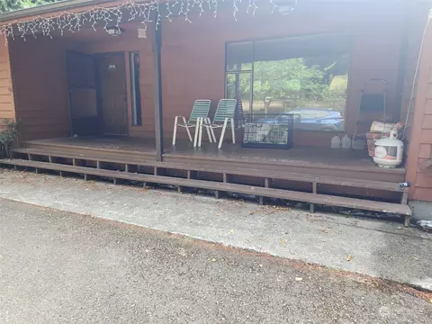 270 NE Tiger Lake Rd W, Belfair, WA 98528