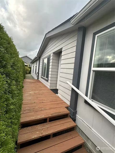 882 Carriage Ct, Sedro Woolley, WA 98284