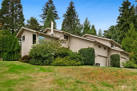 6402 158th Pl NE, Redmond, WA 98052