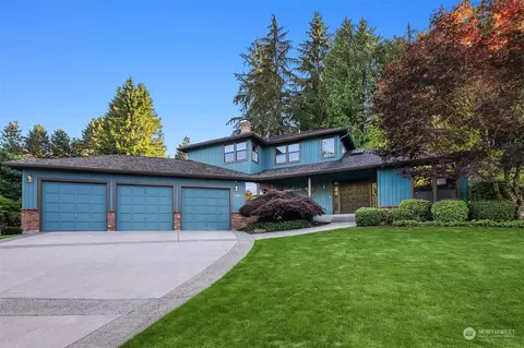 3045 Quinalt Ct SW, Issaquah, WA 98027