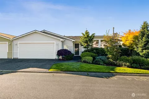 21619 SE 272nd Ln #145, Maple Valley, WA 98038