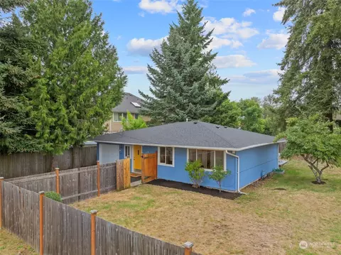 180 Union Ave NE, Renton, WA 98059