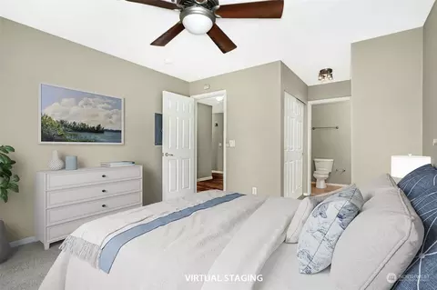 Bedroom - 901 E Marine View Dr #306, Everett, WA 98201 photo 4 of 10