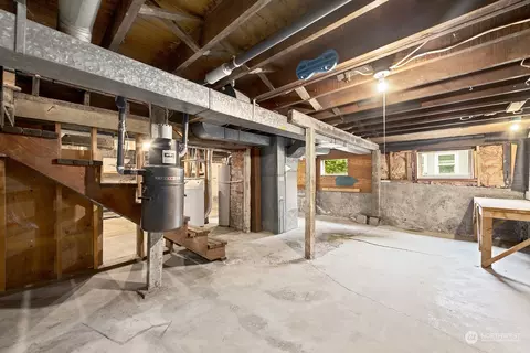 Other - 2428 E Roy St, Seattle, WA 98112 photo 3 of 6