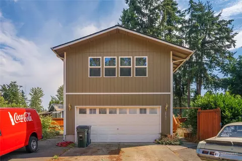 11920 124th Street Ct E, Puyallup, WA 98374