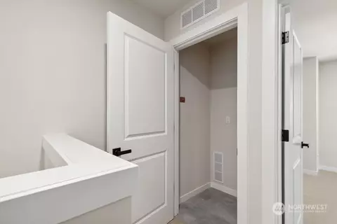 16124 Cascadian Way #C7, Bothell, WA 98012 photo 15