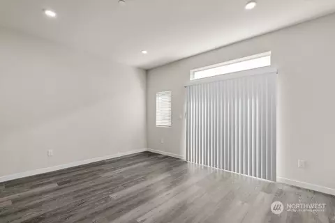 16124 Cascadian Way #C7, Bothell, WA 98012 photo 4