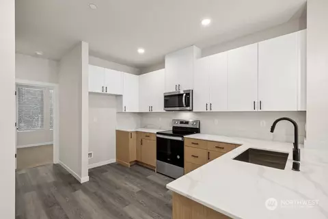 16124 Cascadian Way #C7, Bothell, WA 98012 photo 8