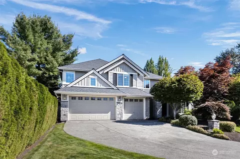 922 270th Ct SE, Sammamish, WA 98075