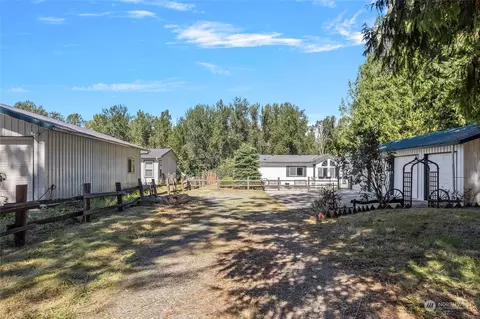 46781 Baker Loop, Concrete, WA 98237 photo 2